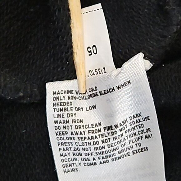 Uniqlo Keith Haring Sweatshirt Crewneck Size Large Sleeve Logo Black Long Sleeve - Picture 13 of 13